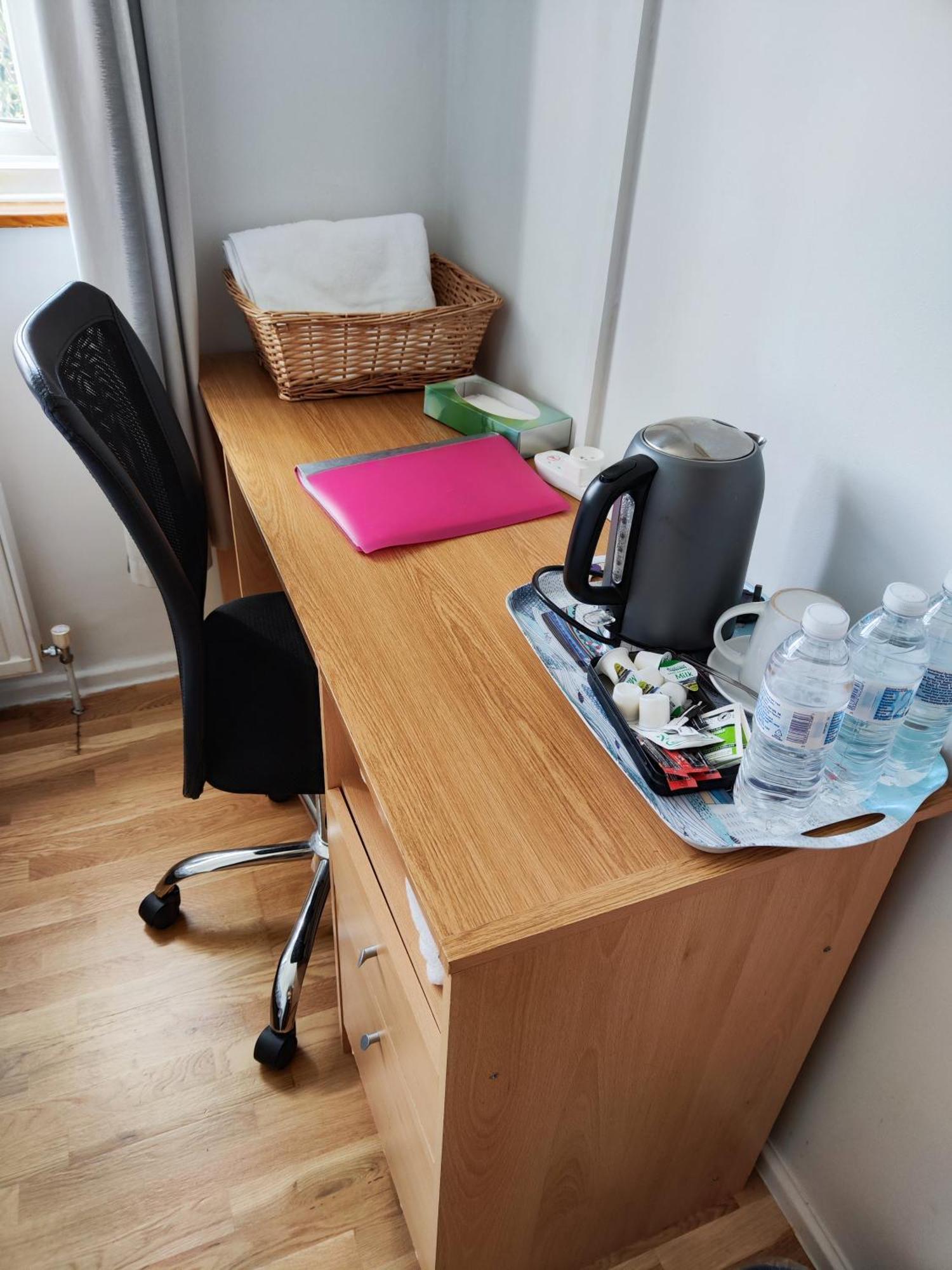 Simply Guesthouse Londyn Pokój zdjęcie